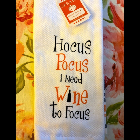 Hocus Pocus Kitchen Towels - Picture 1 of 2